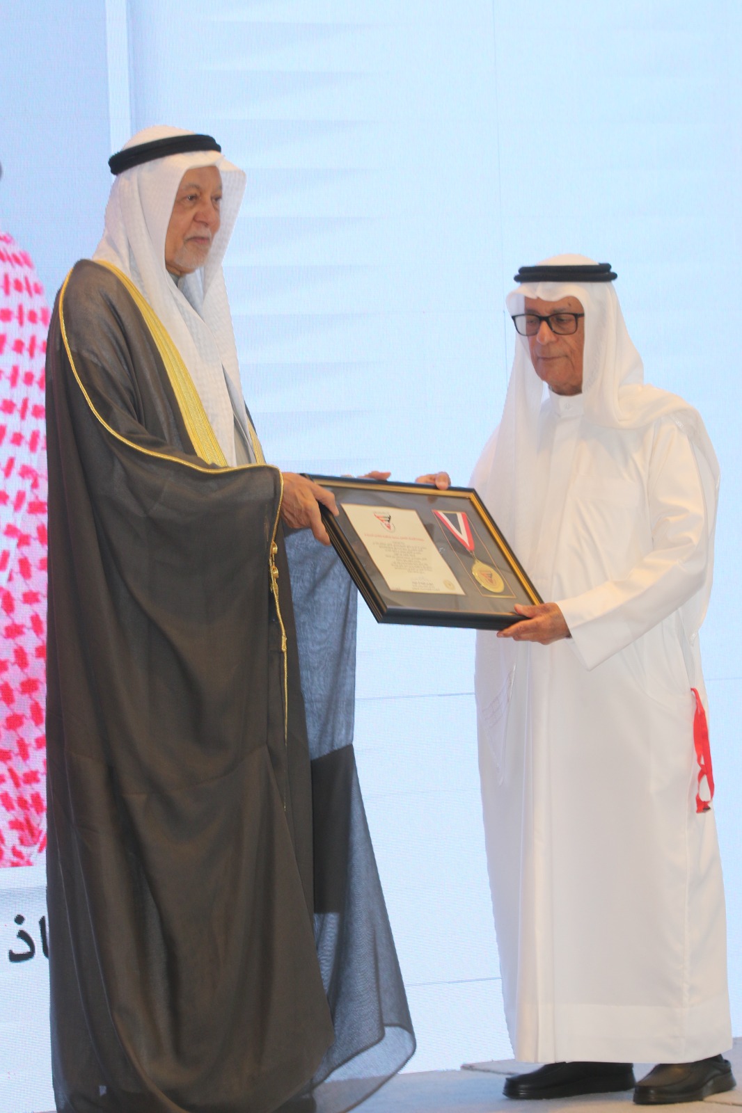 منتدى الدكتور راشد على فليفل